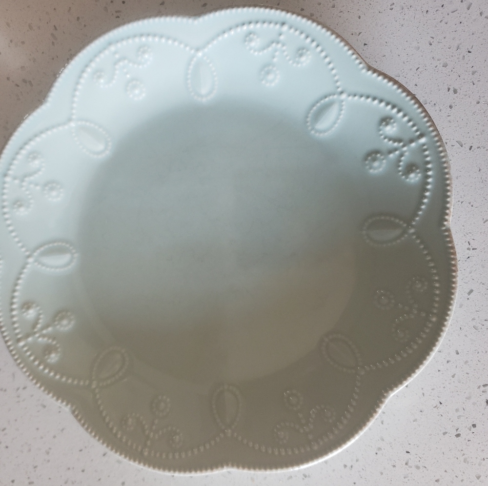 Lenox French Perle Dinnerware Ice Blue 3 Sets - Picture 6 of 7